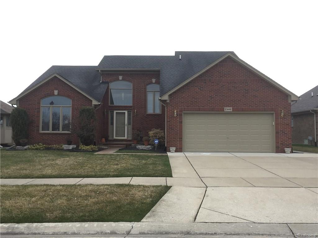 21448 Mackenzie, Macomb, MI 48044 photo 1