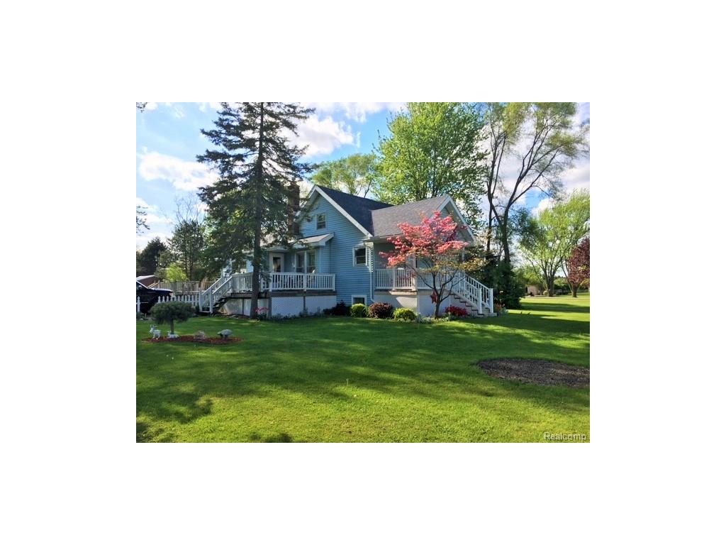 11405 Grafton Rd, Carleton, MI 48117 photo 1