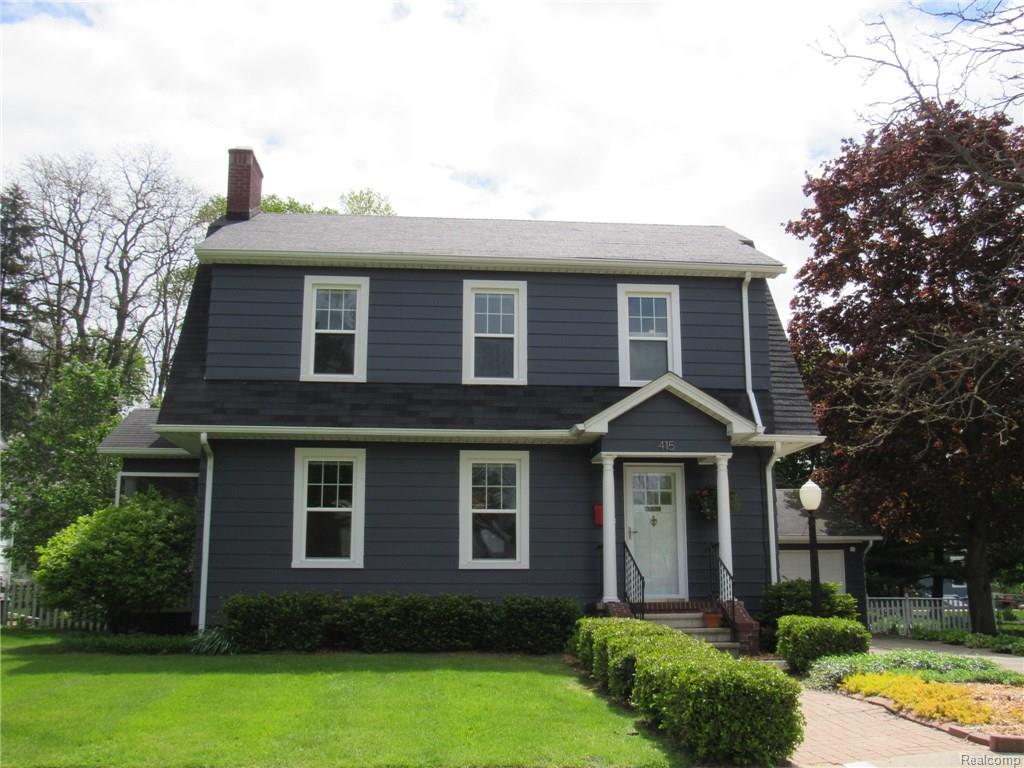 415 S Center St, Howell, MI 48843 photo 1