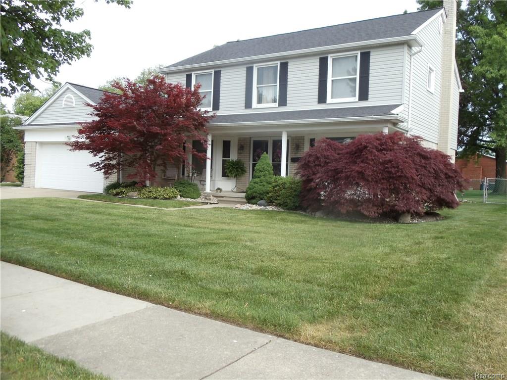 14840 Stoneham Ln, Riverview, MI 48193 photo 1