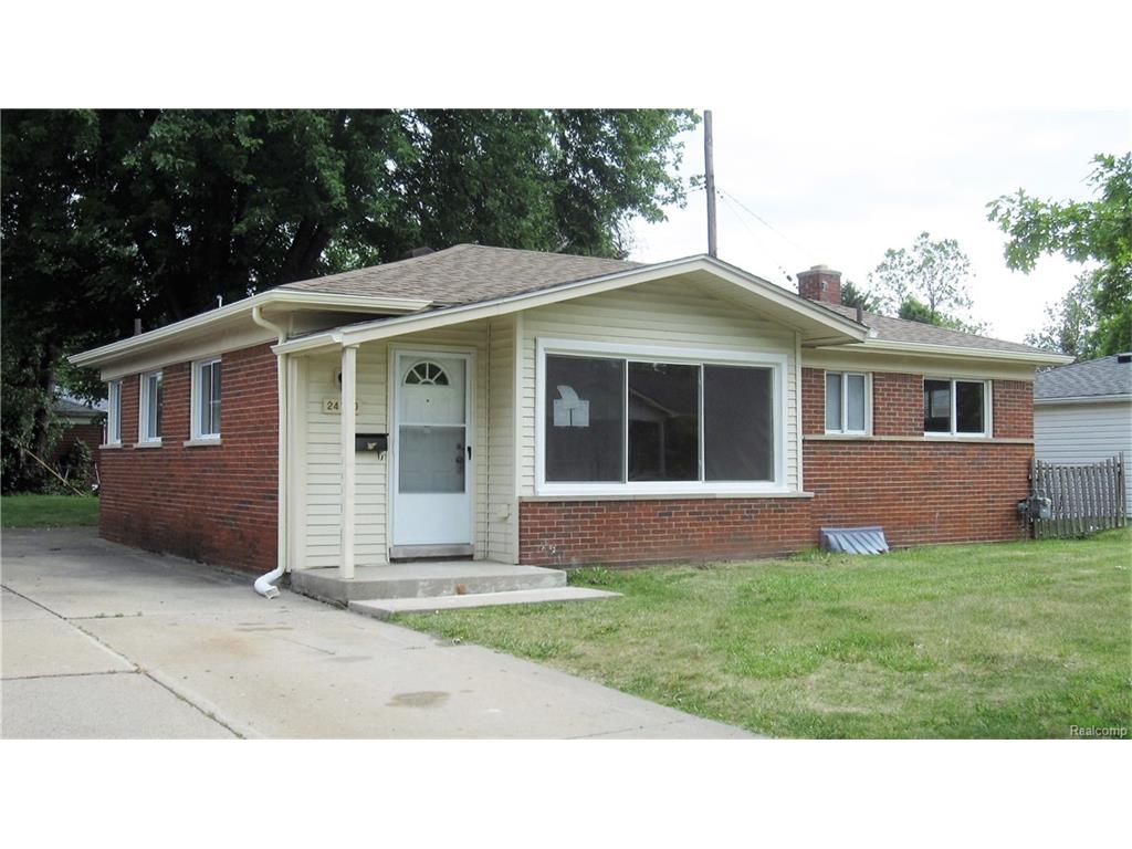 24760 Chernick St, Taylor, MI 48180 photo 1
