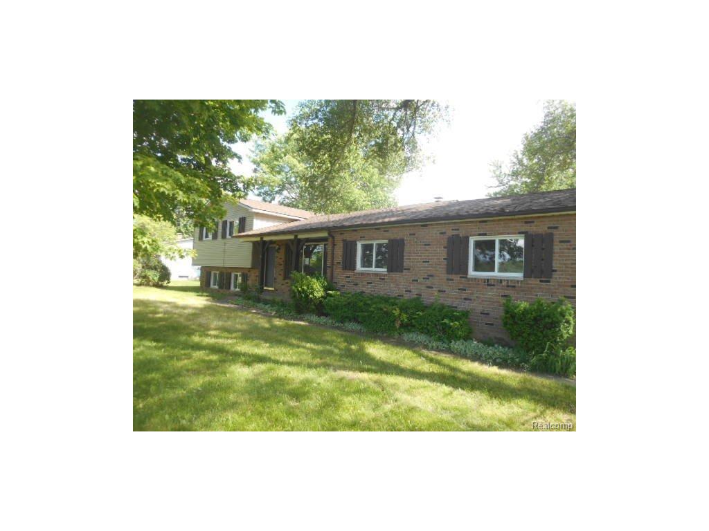 7139 W Mount Morris Rd, Flushing, MI 48433 photo 1
