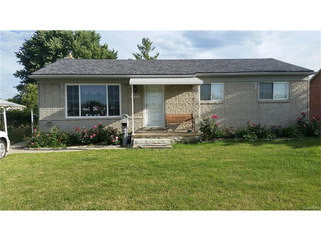 13308 E Fourteen Mile, Warren, MI 48088 photo 1