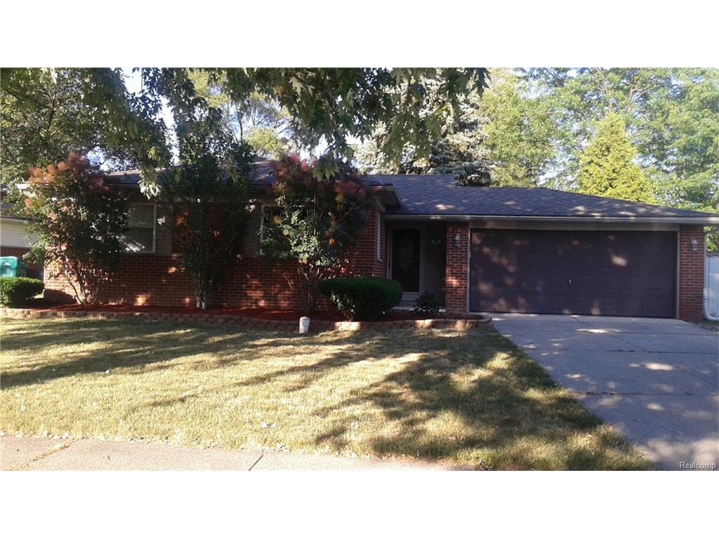 9829 Gary St, Romulus, MI 48174 photo 1