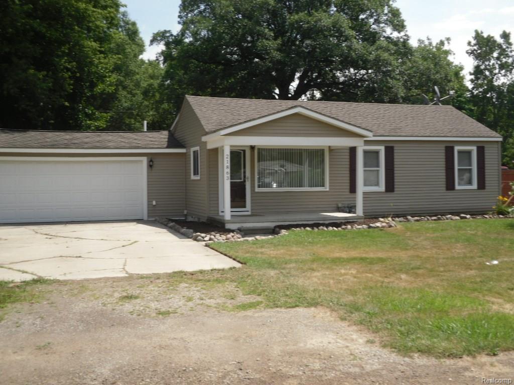 21863 Springhill St, Romulus, MI 48174 photo 1