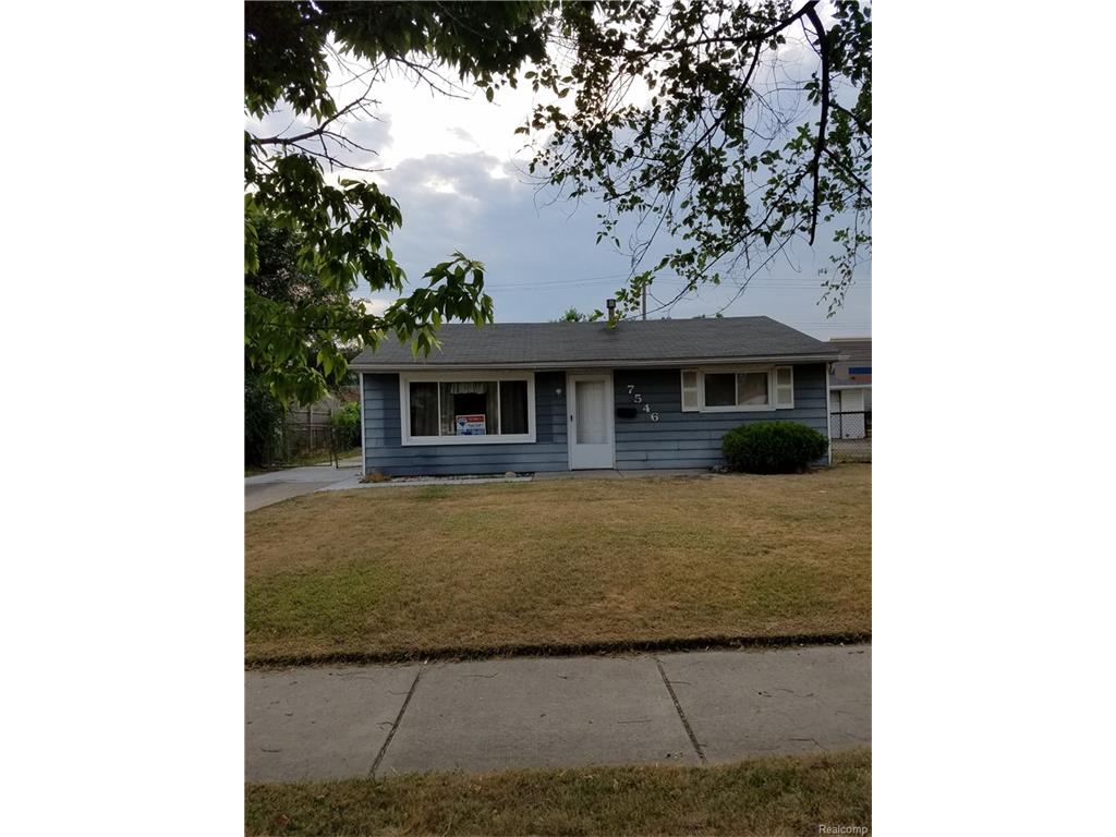 7546 Pine St, Taylor, MI 48180 photo 1