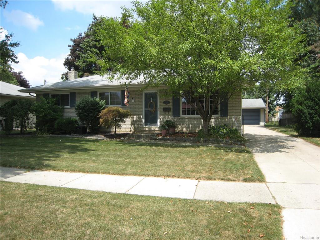 2835 Marcus, Troy, MI 48083 photo 1