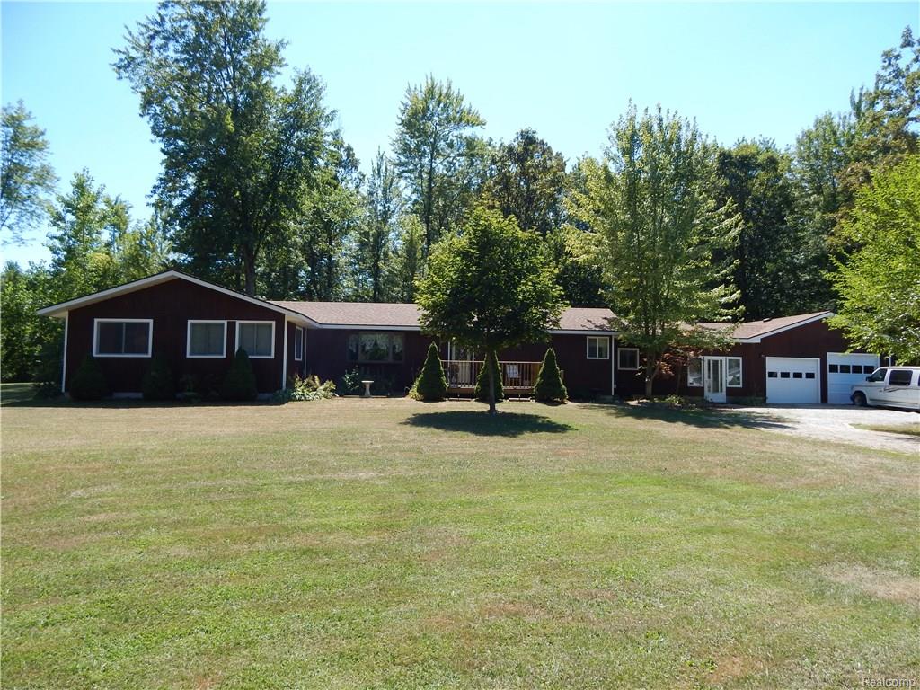 4597 Smith Rd, Smiths Creek, MI 48074 photo 1