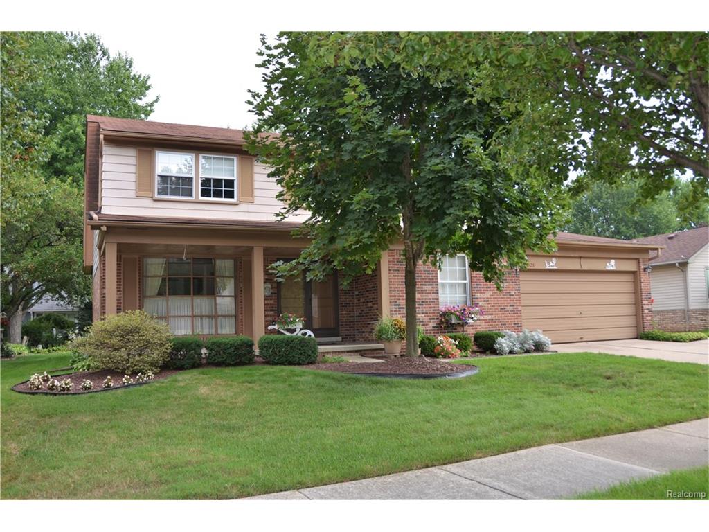 17801 Fox Gln, Riverview, MI 48193 photo 1