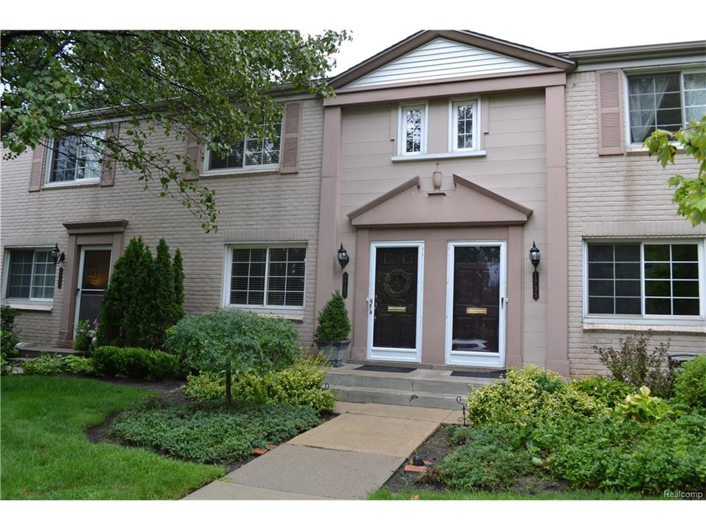 1727 Graefield Rd, Birmingham, MI 48009 photo 1