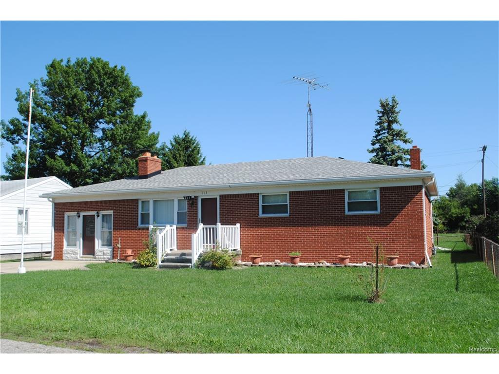 113 Kessler St, Monroe, MI 48162 photo 1