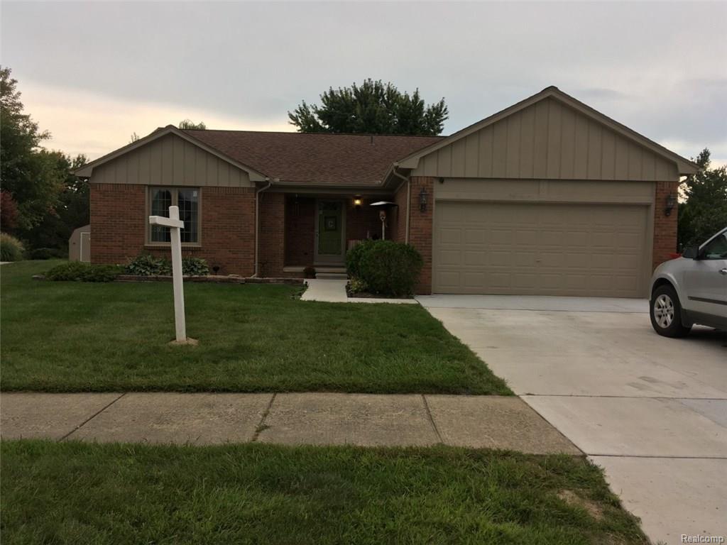 46502 Fox Run, Macomb, MI 48044 photo 1