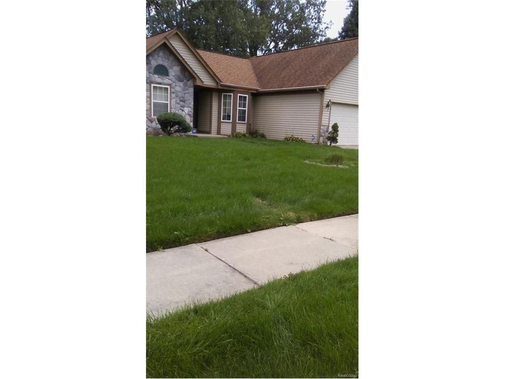 6175 Edmund St, Romulus, MI 48174 photo 1