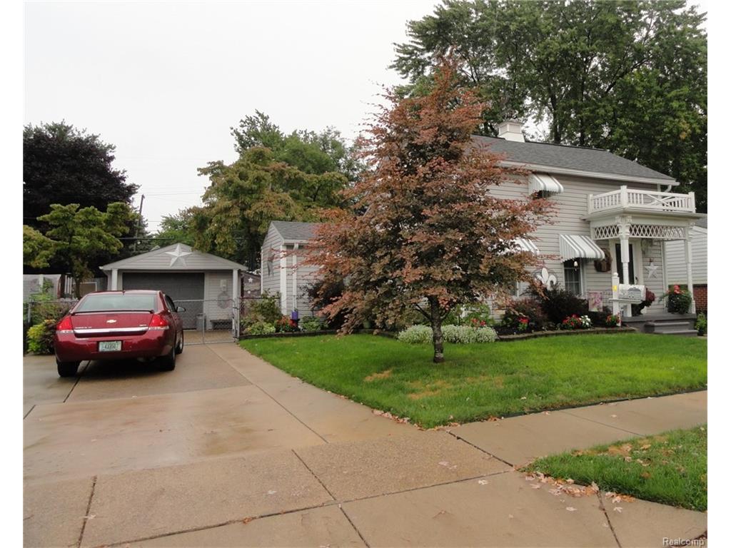 4661 Williams St, Wayne, MI 48184 photo 1
