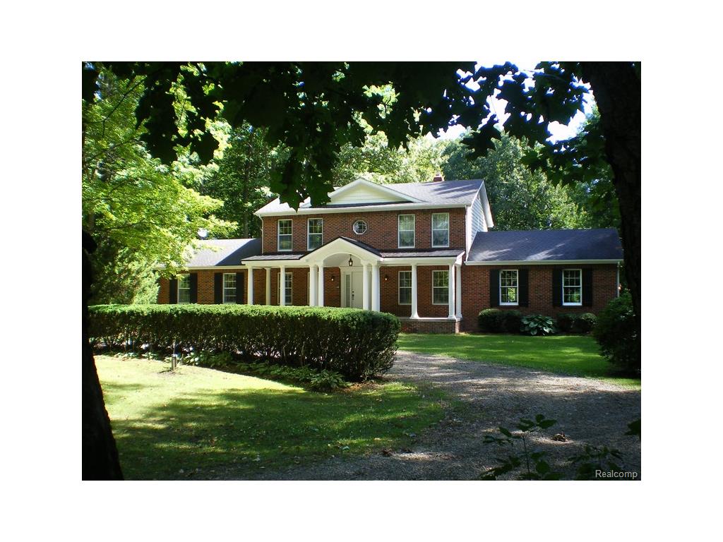 265 Richman Rd, Saint Clair, MI 48079 photo 1