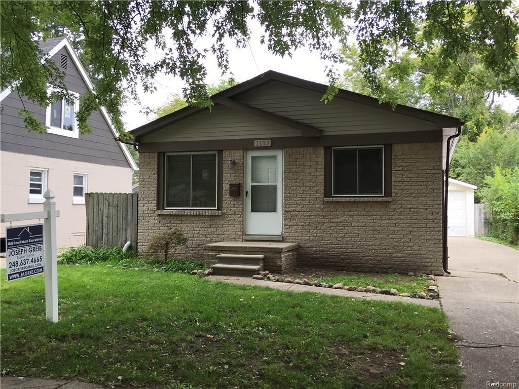 1137 E Maxlow Ave, Hazel Park, MI 48030 photo 1