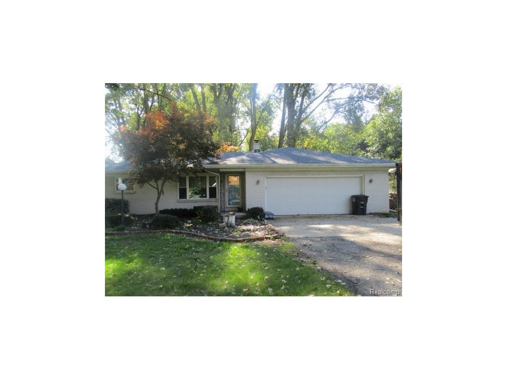 2425 Smith Rd, Temperance, MI 48182 photo 1