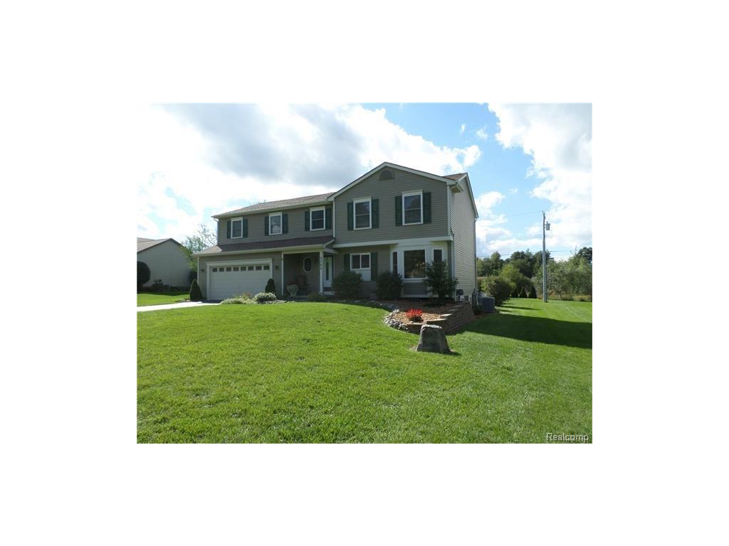 5395 Eagle Rd, Highland Twp, MI 48356 photo 1