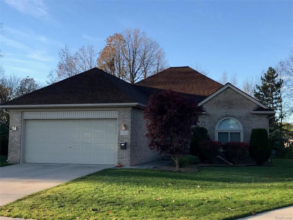21506 Sunset, Macomb, MI 48044 photo 1