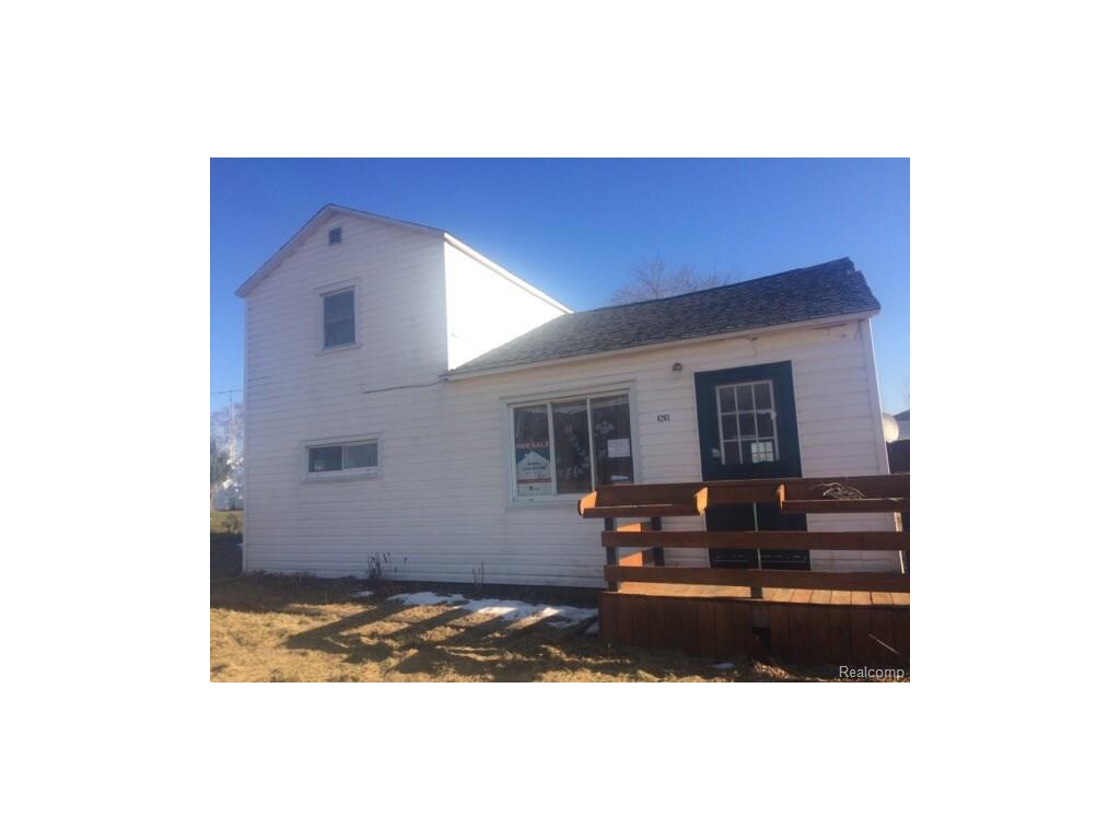 4261 S Grassmere Rd, Bad Axe, MI 48413 photo 1