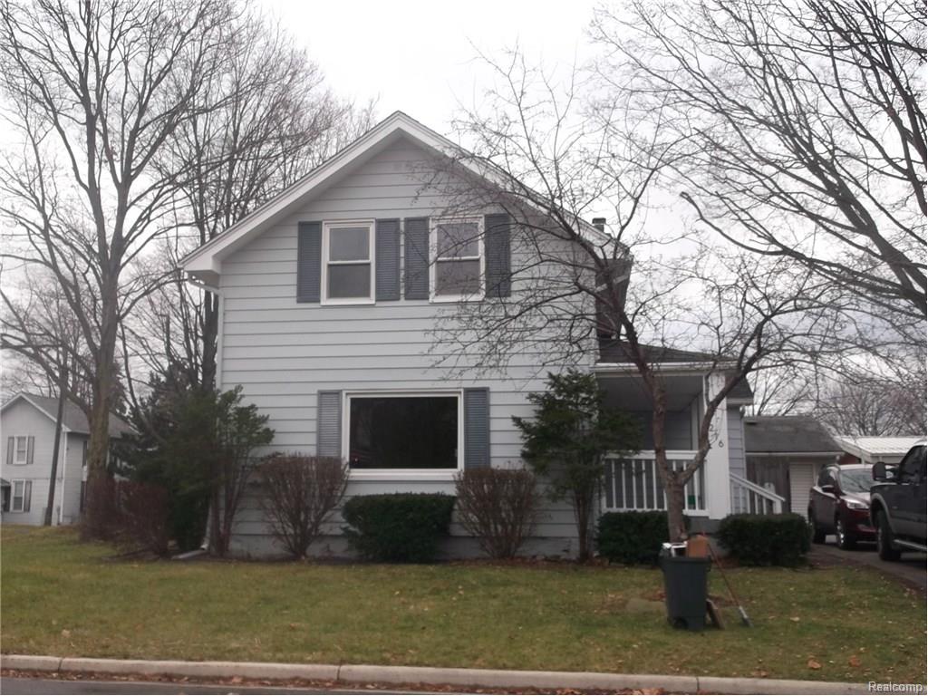 216 N 6th St, Saint Clair, MI 48079 photo 1