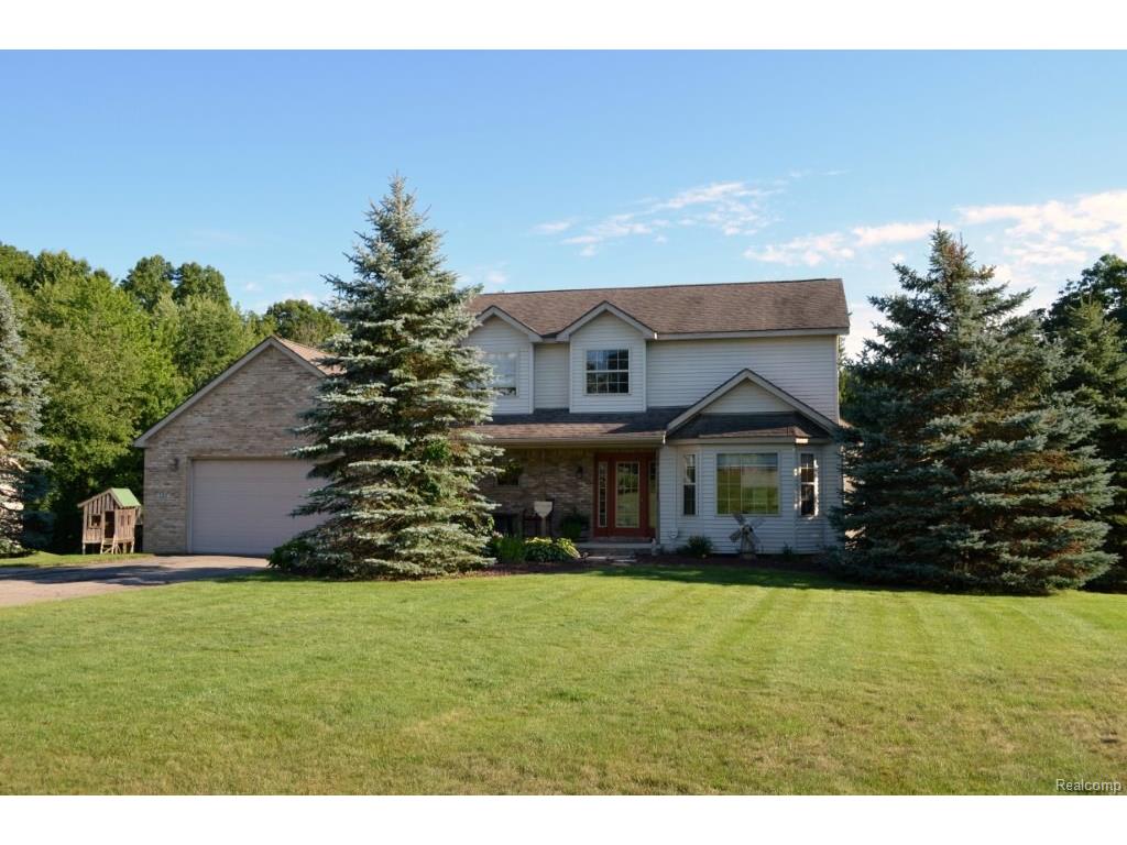 127 Sunset Pnes, Marion Twp, MI 48843 photo 1