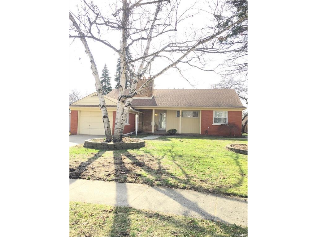 27 Danvers Ln, Dearborn, MI 48120 photo 1