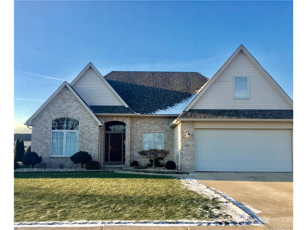 2967 E Country Ln, Monroe, MI 48162 photo 1