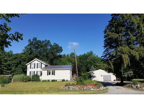 5080 Bull Run Rd, Gregory, MI 48137 photo 1