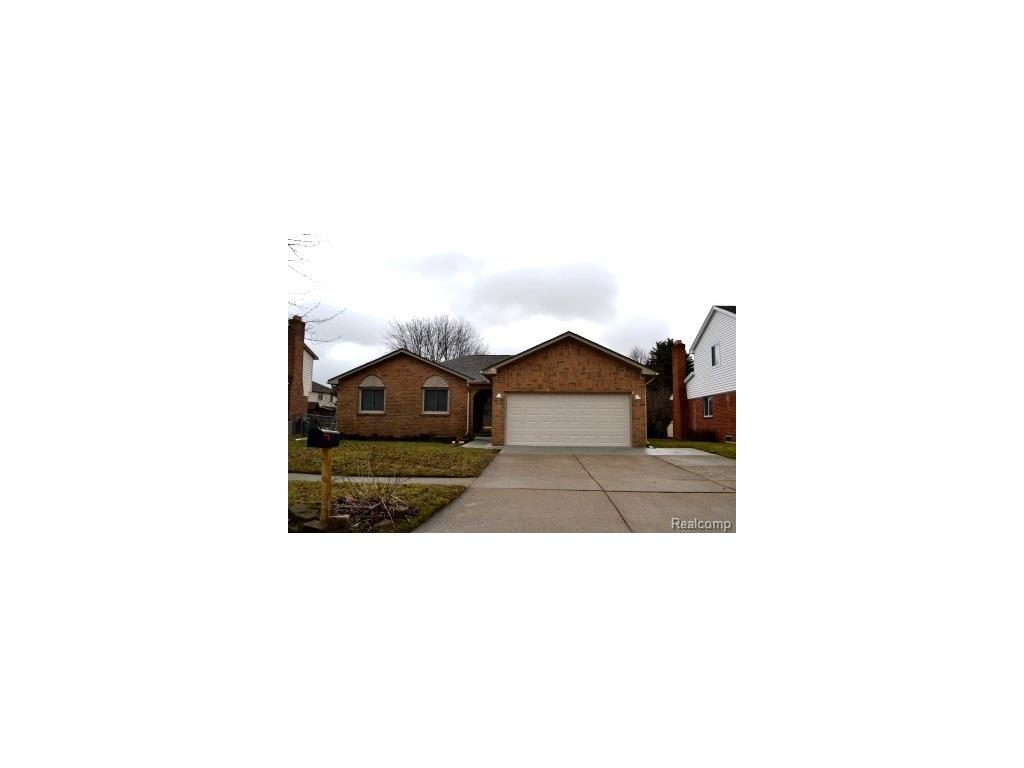 15740 Williamsburg E, Macomb, MI 48044 photo 1