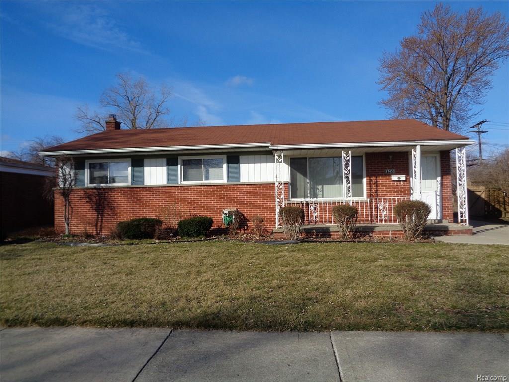 17450 Devonshire St, Riverview, MI 48193 photo 1