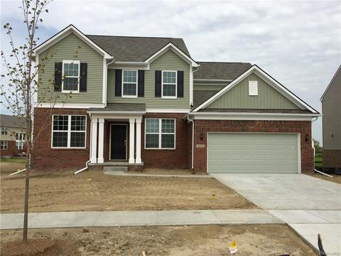 49532 Cranbrook Dr, Macomb Twp, MI 48044 photo 1