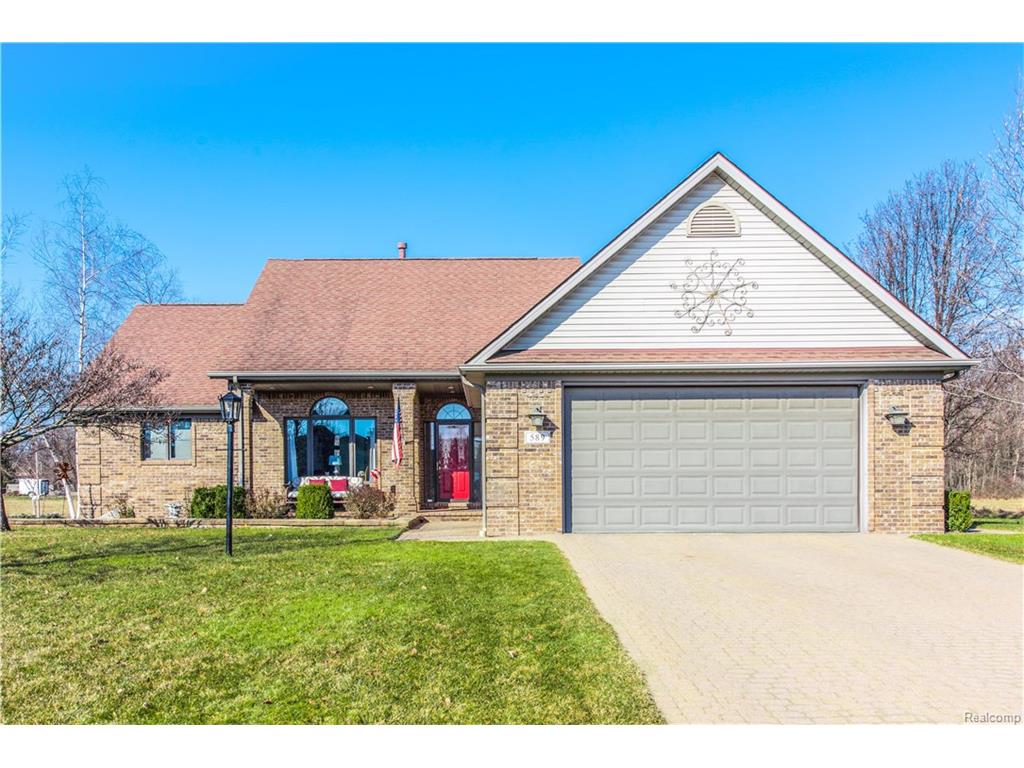 589 West Ct, Saint Clair, MI 48079 photo 1