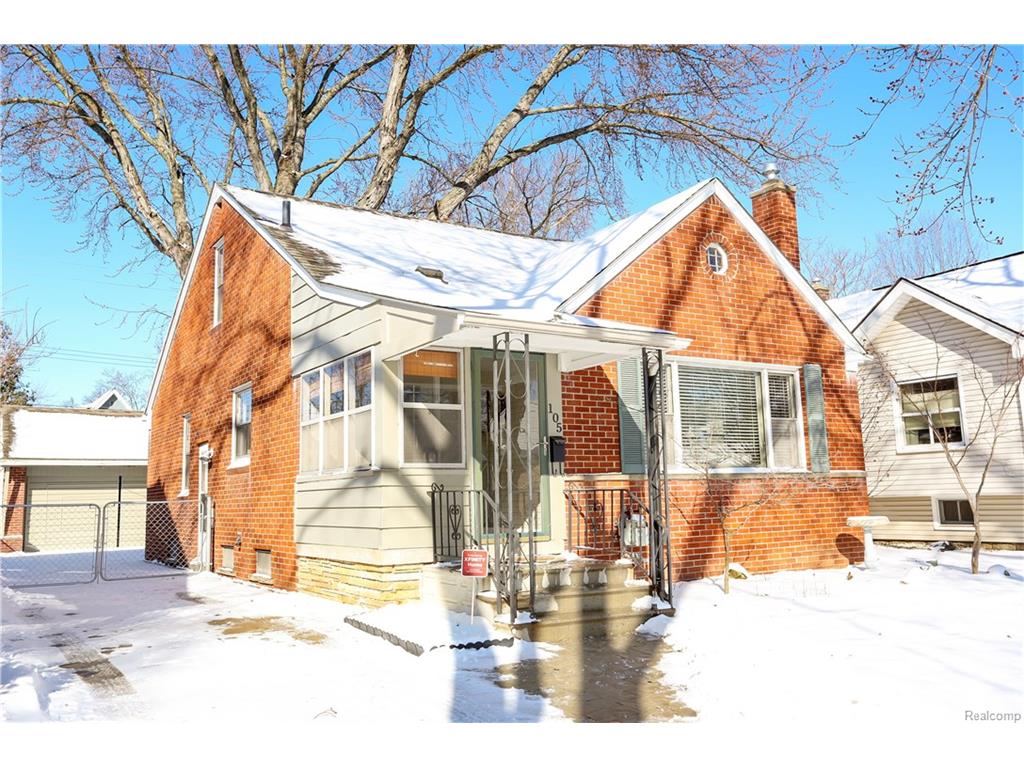 105 High St, Clawson, MI 48017 photo 1