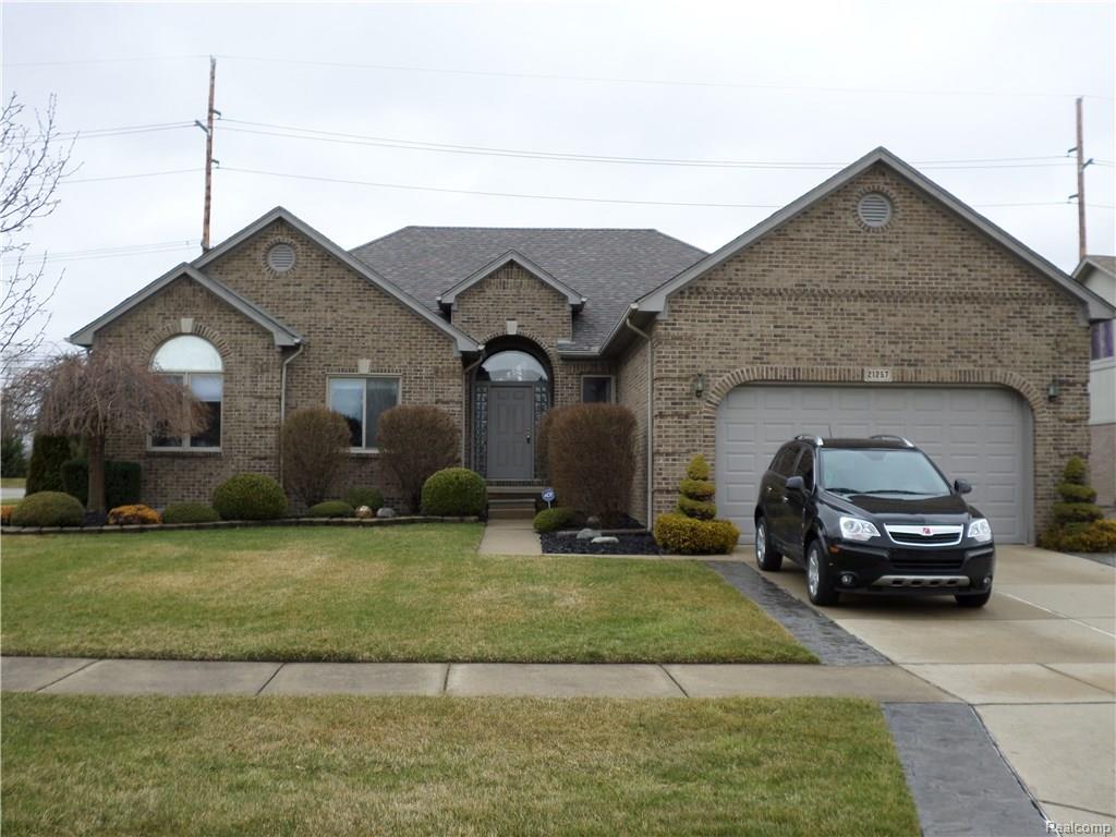 21257 Patterson Dr, Macomb, MI 48044 photo 1