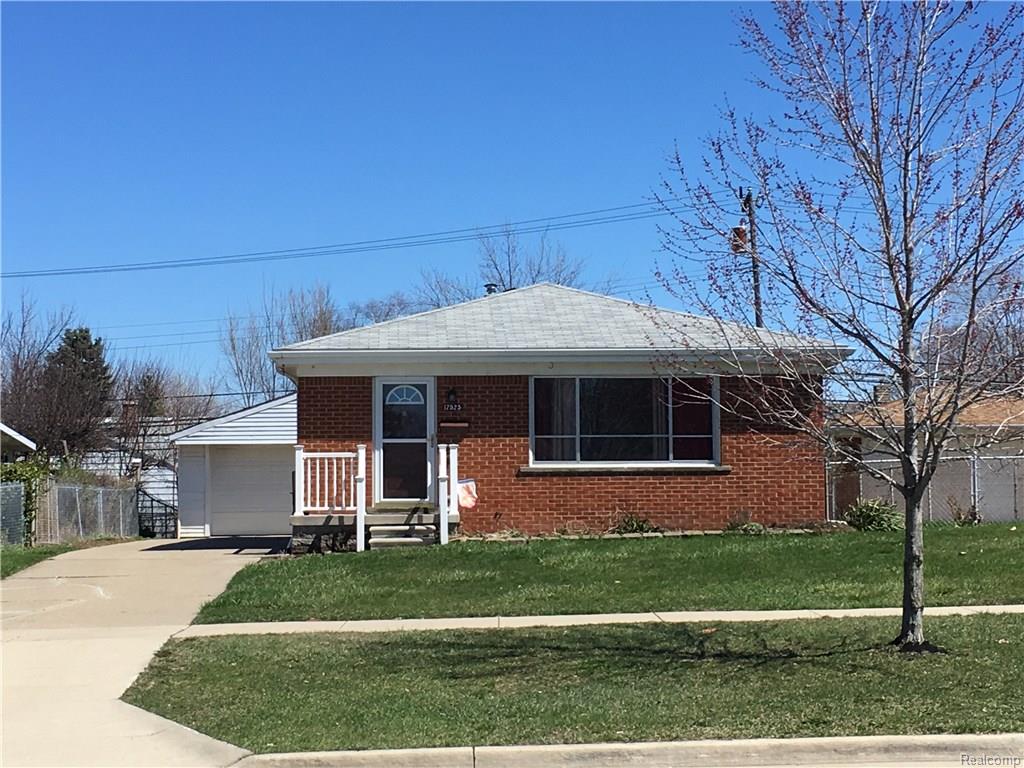 17525 Quarry St, Riverview, MI 48193 photo 1