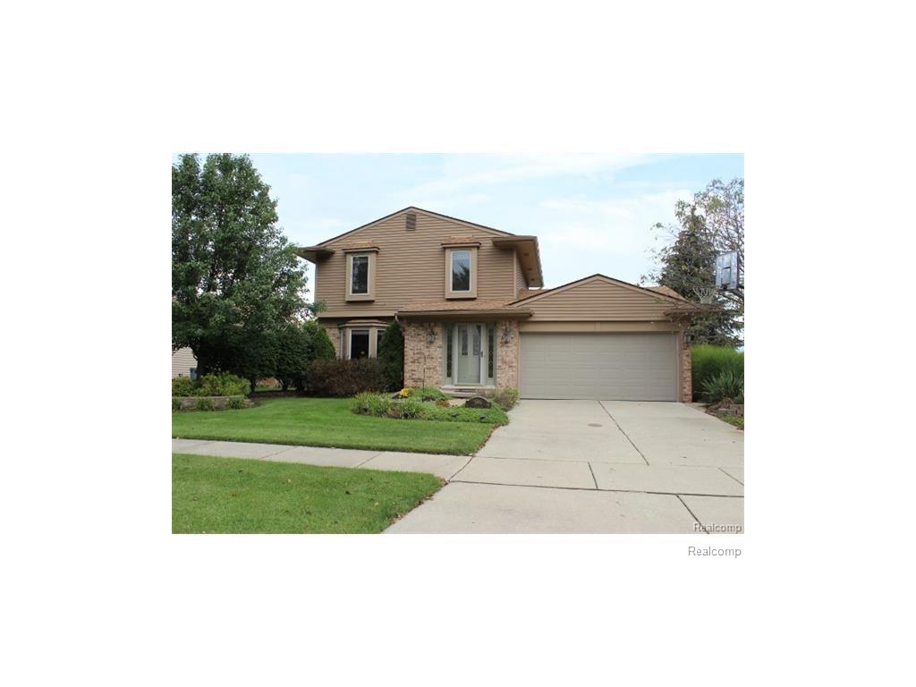 1994 Oakview Dr, Canton, MI 48187 photo 1