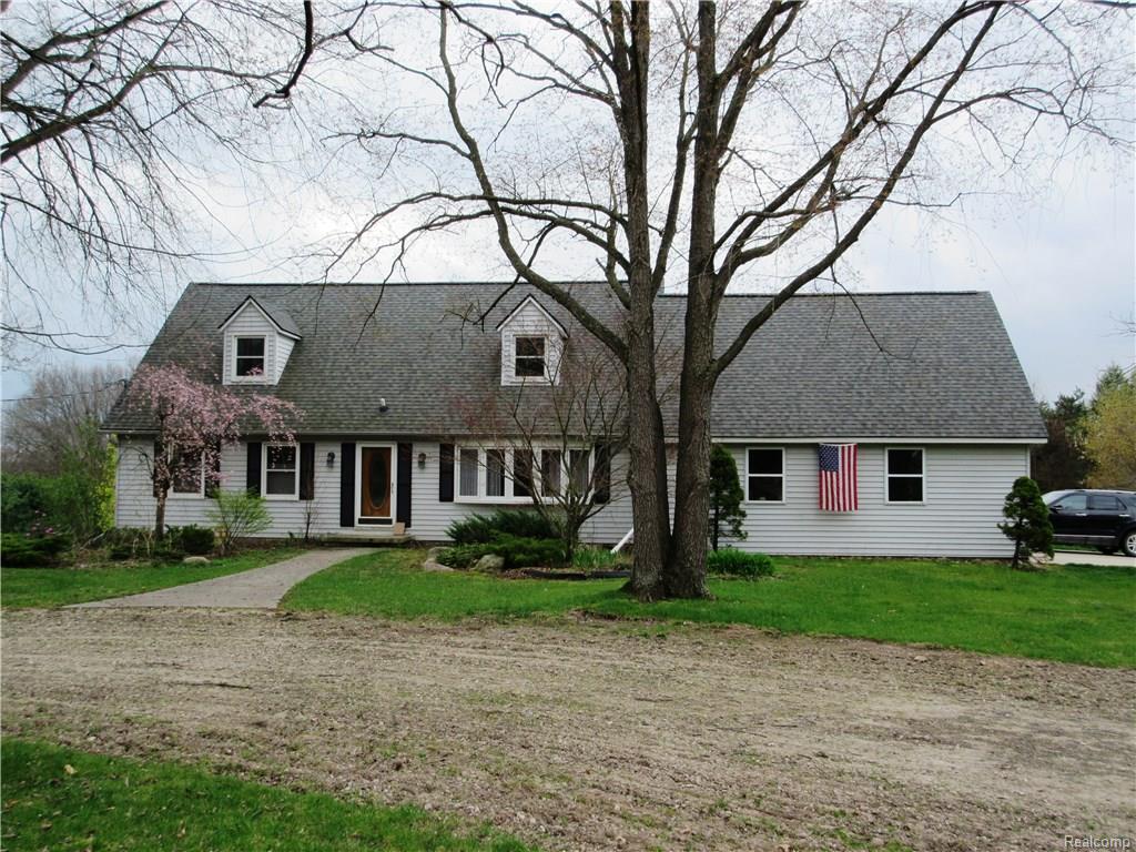 6879 Crofoot Rd, Iosco Twp, MI 48843 photo 1