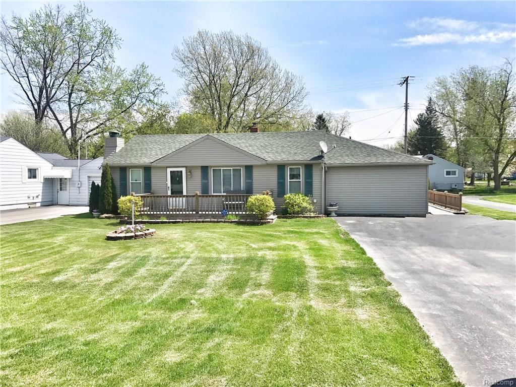 4227 Van Slyke Rd, Flint, MI 48507 photo 1