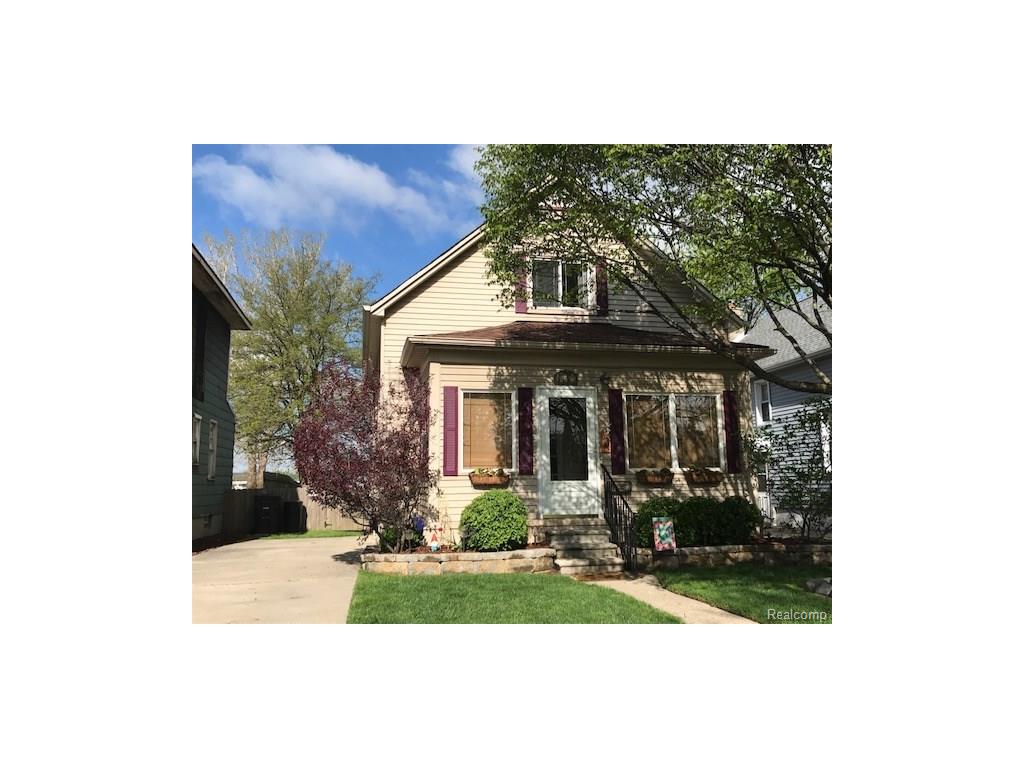 18594 Ray St, Riverview, MI 48193 photo 1