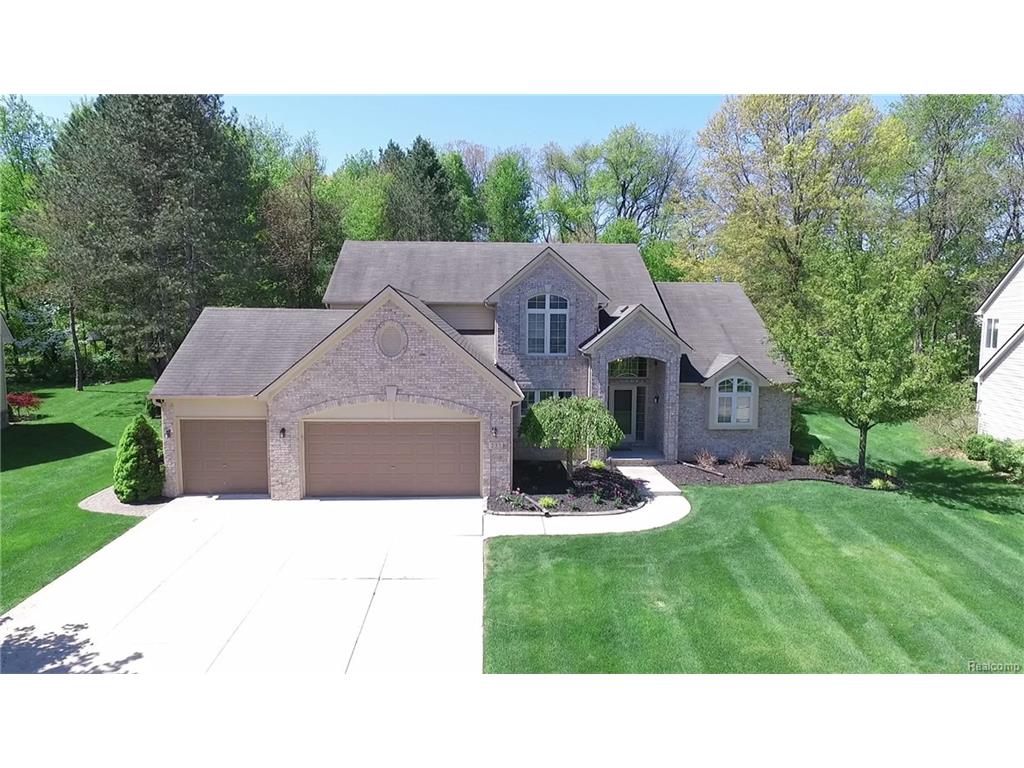 232 Summer Shade Dr, Howell, MI 48843 photo 1