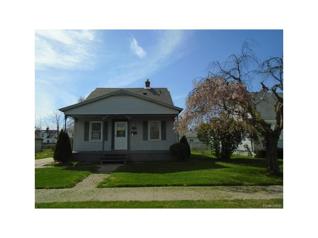 6730 Pelham Rd, Taylor, MI 48180 photo 1