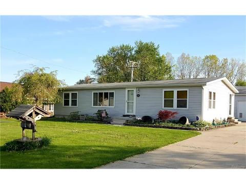 2850 1st St, Monroe, MI 48162 photo 1