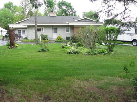 400 Kent St, Carleton, MI 48117 photo 1