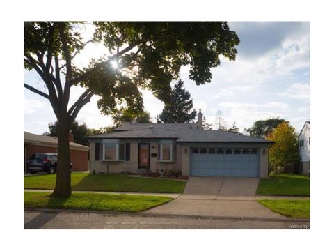 2177 Castleton, Troy, MI 48083 photo 1