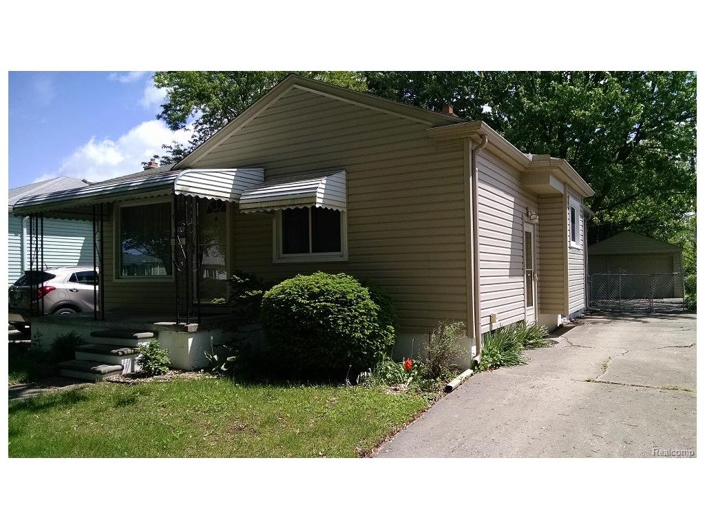 6451 Mayfair St, Taylor, MI 48180 photo 1