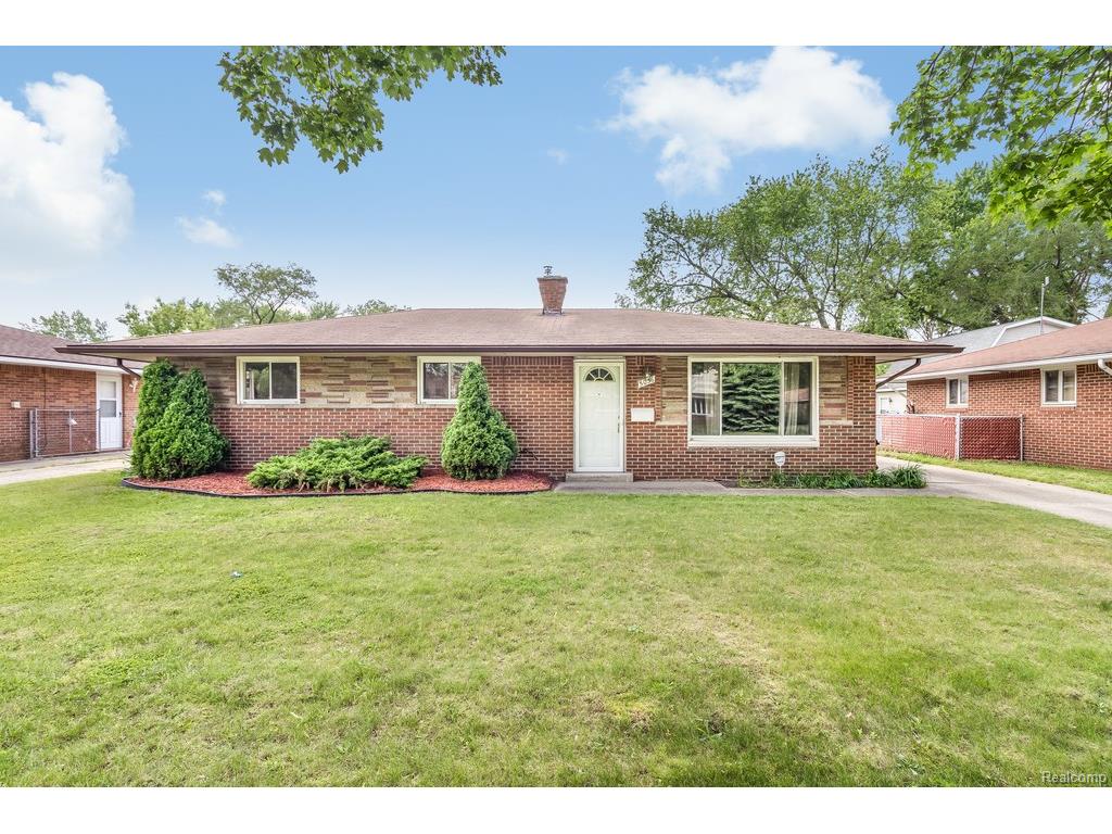 5036 Harrison St, Wayne, MI 48184 photo 1