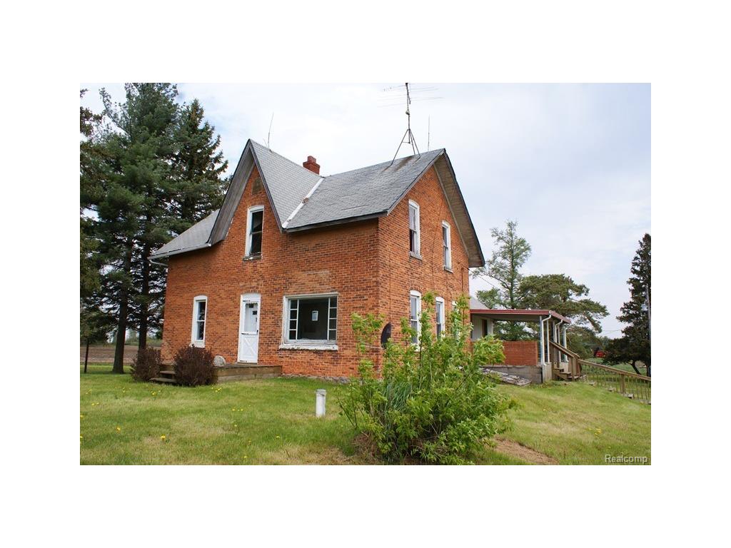 5200 Walker Rd, Marlette, MI 48453 photo 1