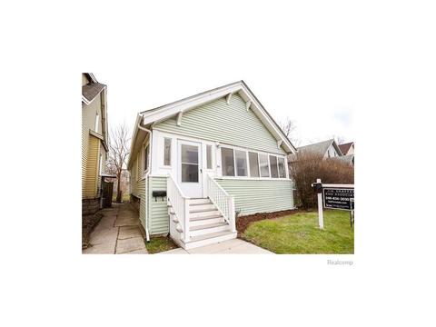 211 E Bennett Ave, Ferndale, MI 48220 photo 1