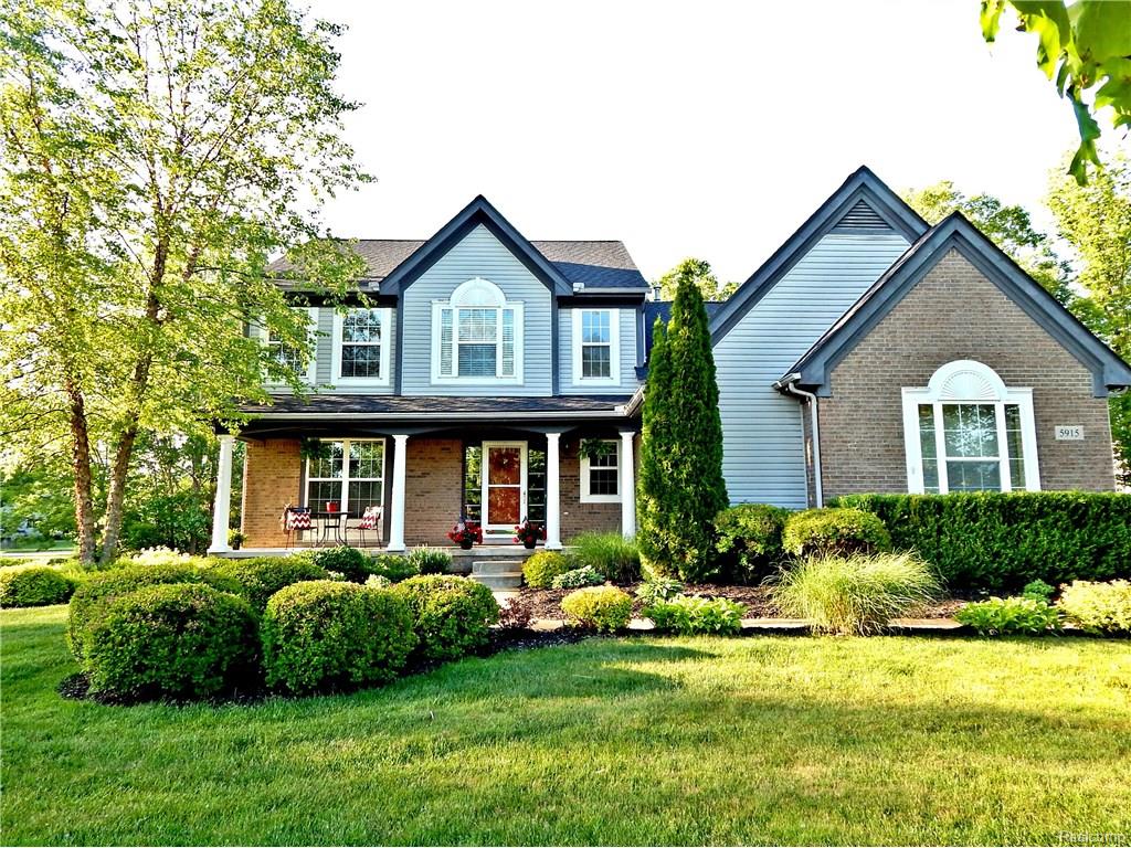 5915 Pine Trace Ct, Howell, MI 48843 photo 1